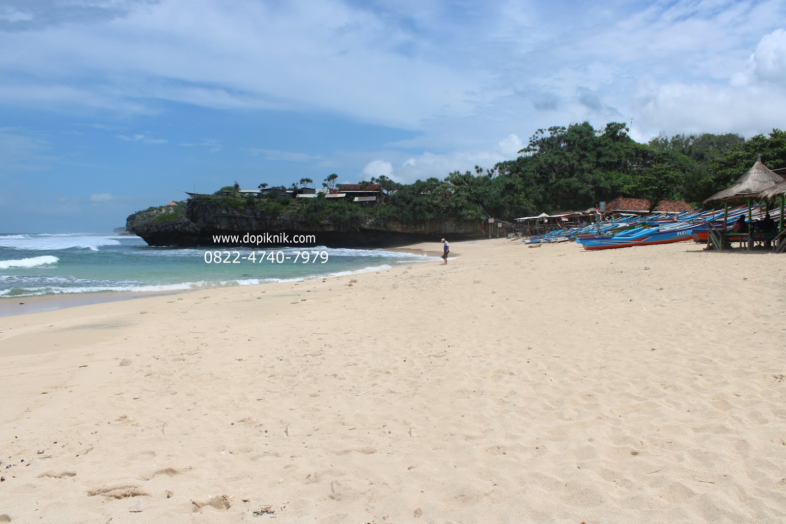 paket wisata jogja pantai drini dopiknik tour & tranports Jogja