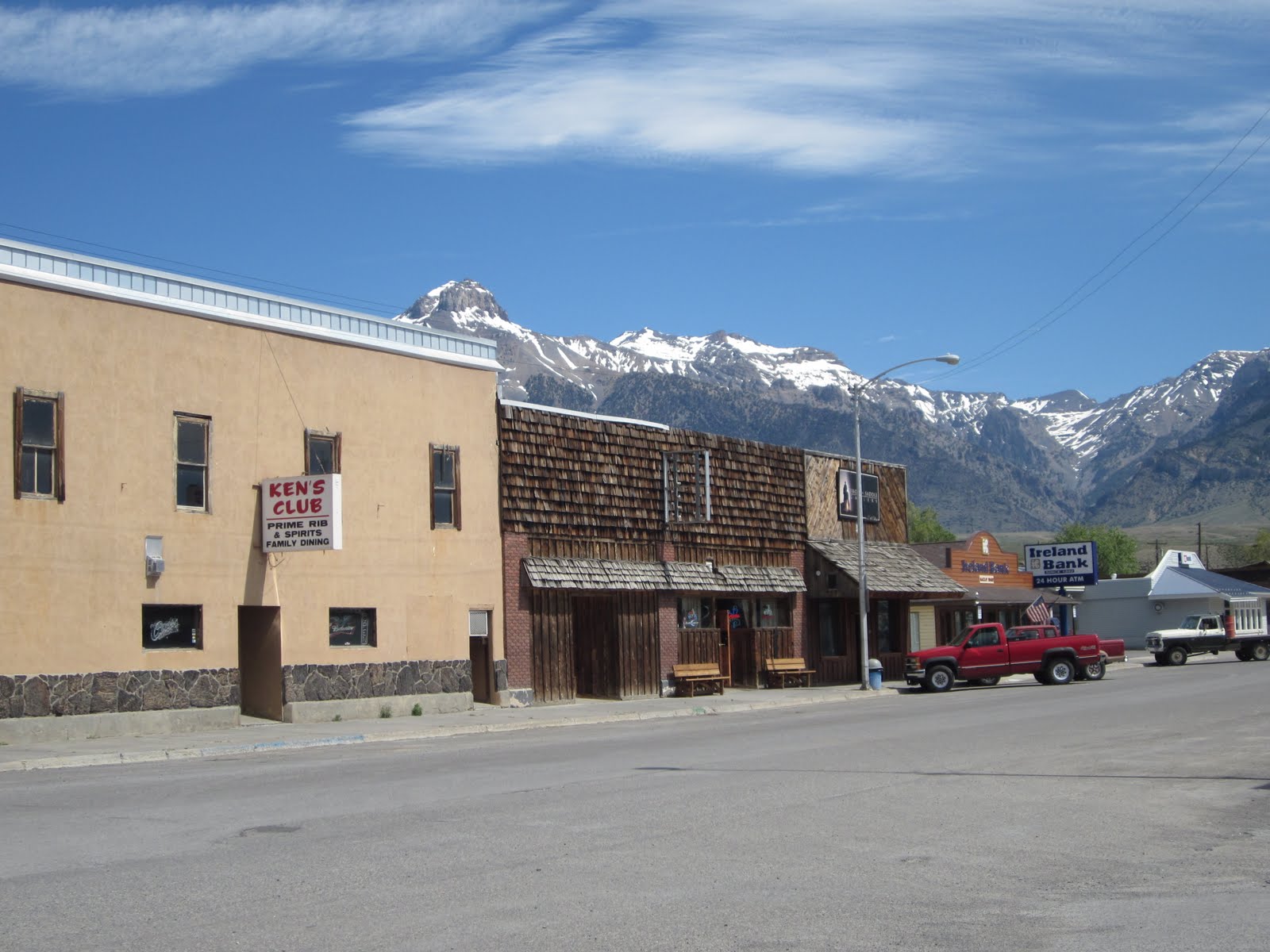 Mackay, Idaho 83251 Mackay Main Street Perks lost their sign in a