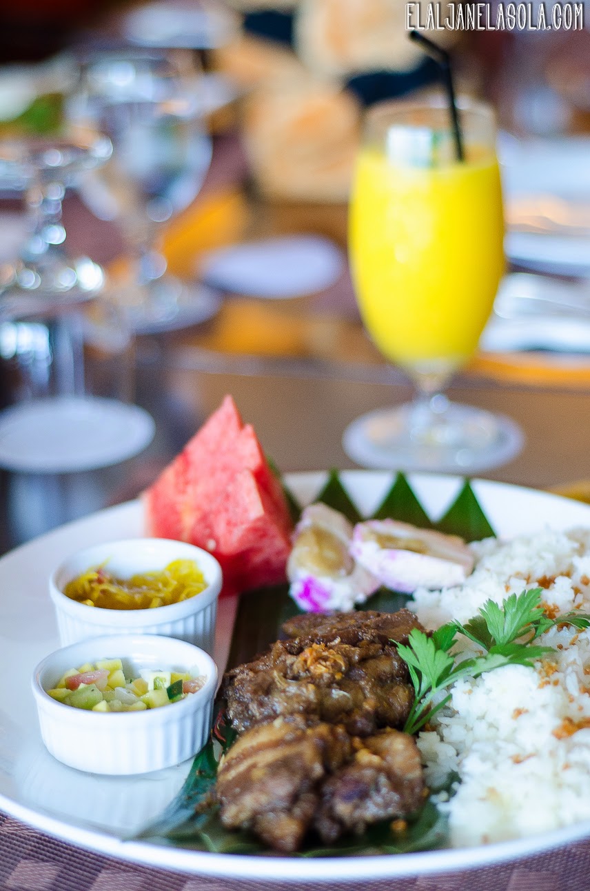 Elal Lasola Travel & Photography Quezon City Lush Restaurant and