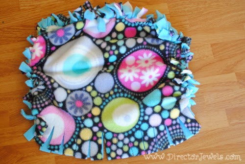 Director Jewels Kid Craft DIY No Sew Fleece Tie Doll Pillow Tutorial