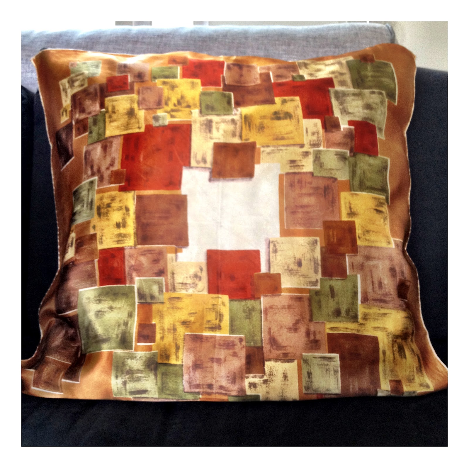 Maison Anna Just made ready for sellingcushions!