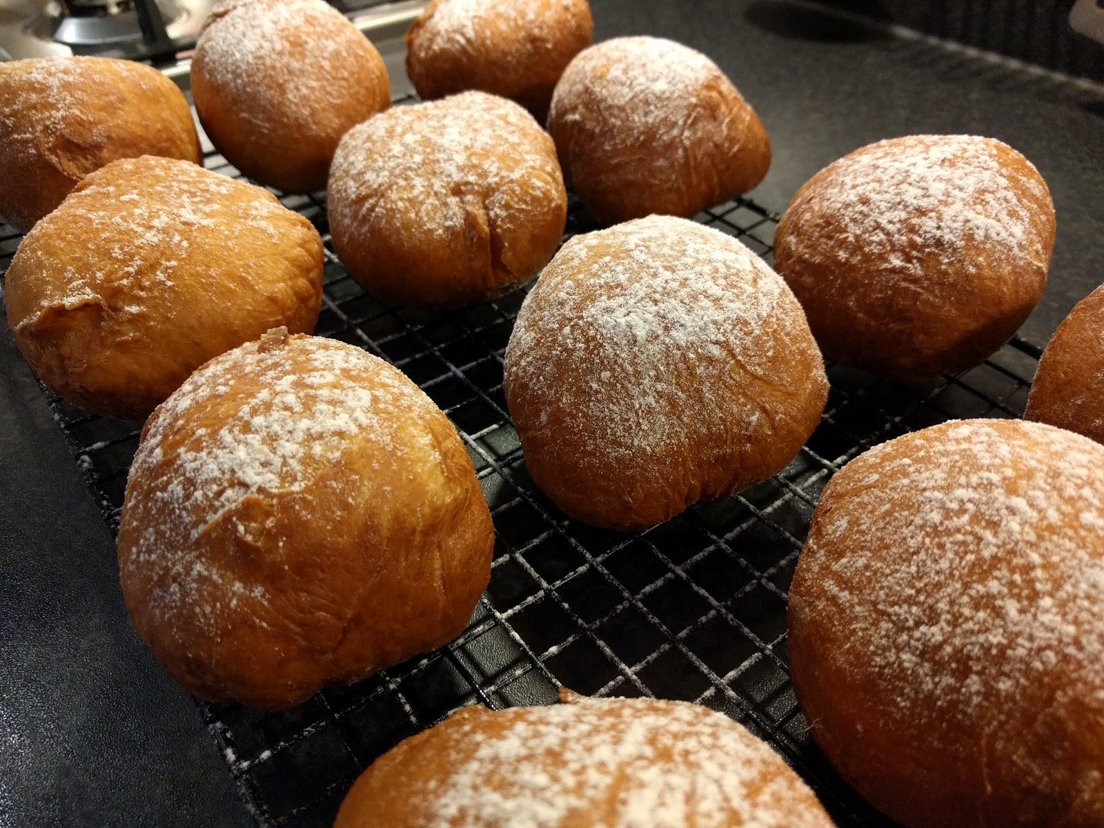 Pulled Pork Doughnuts VeloBake