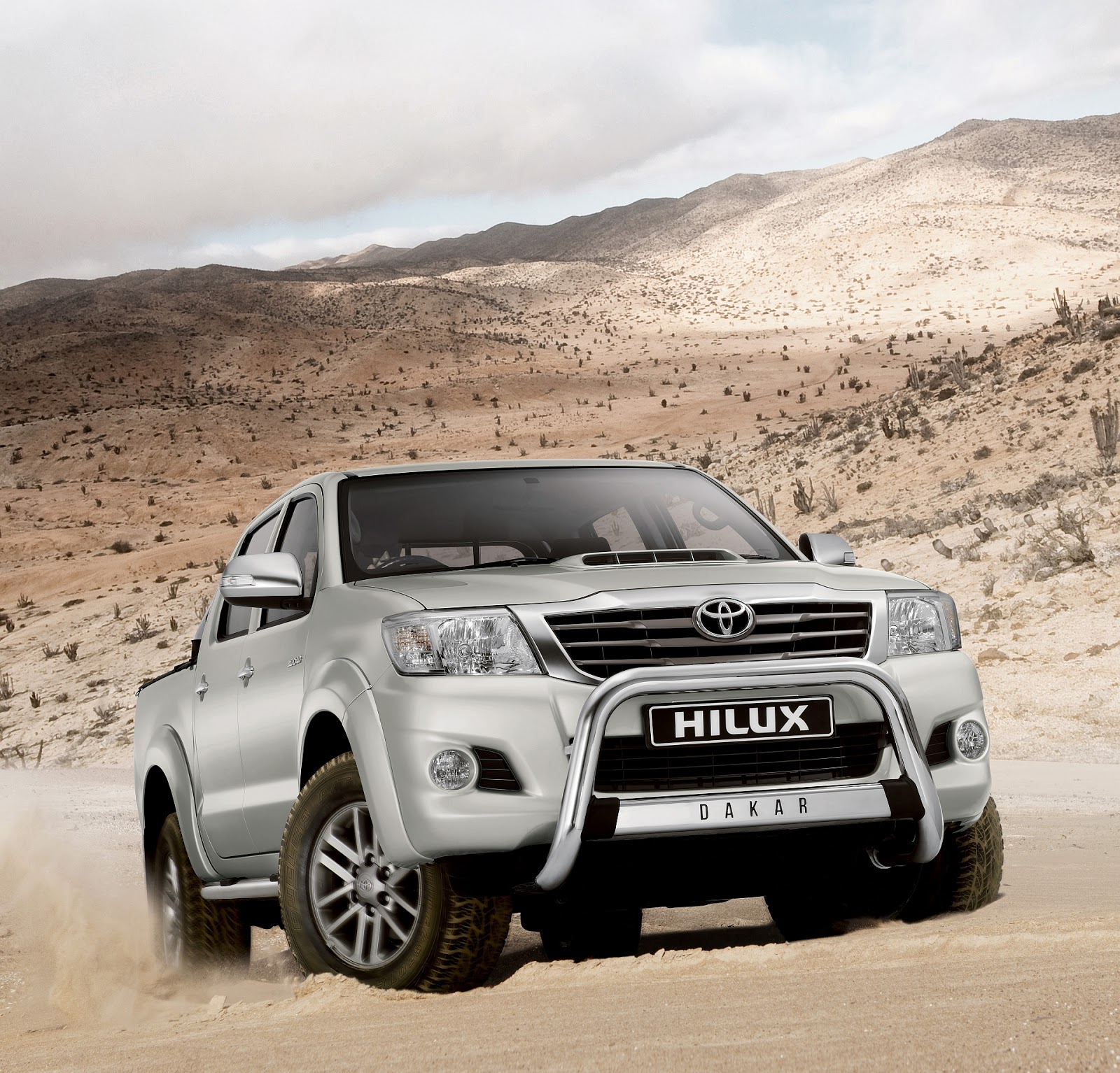 IN4RIDE SPECIAL TOYOTA HILUX DAKAR EDITION RELEASED