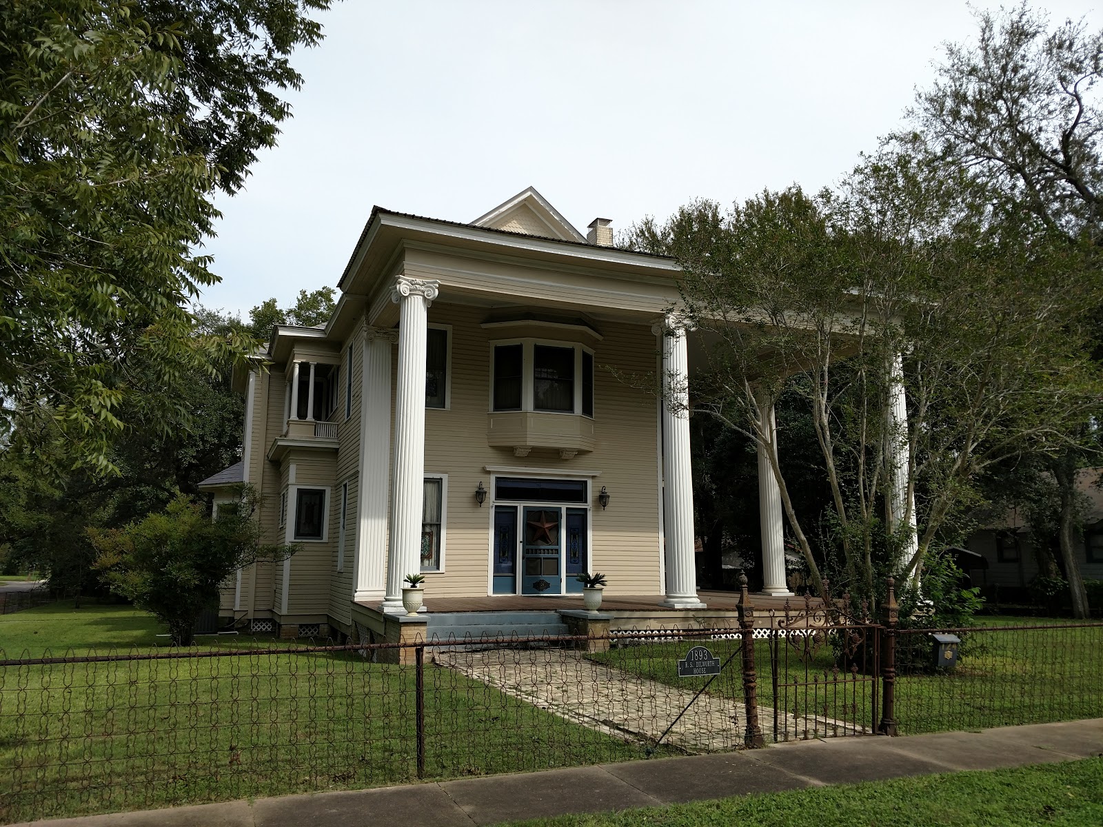 Traveling with the Longdogs Driving Tour of Historic Gonzales TX