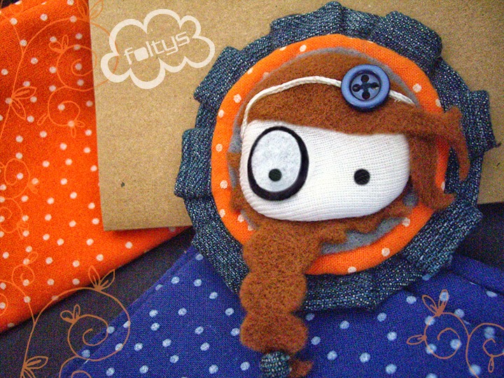 broche original foltys vs denim: orange (100% handmade with ?)