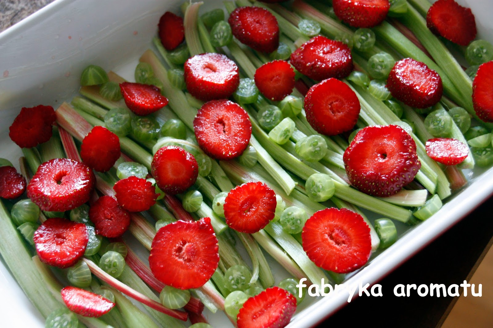 Fabryka aromatu Pudding z owocami wczesnego lata