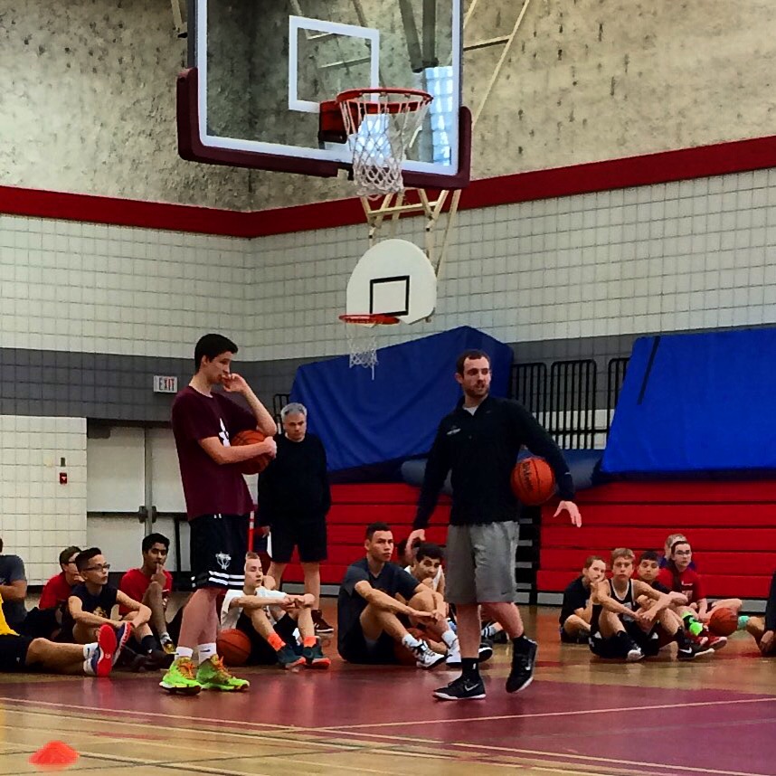 CLINIC VIDEOS NOW READY 275 Attend Basketball Manitoba Super Coaches