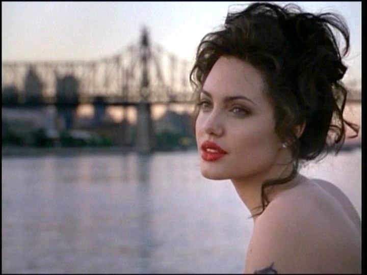 Angelina Jolie Lesbian Gia 114