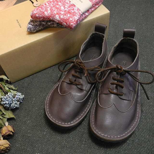 and-ordinary: Hender Scheme "last less wing-tip" 入荷
