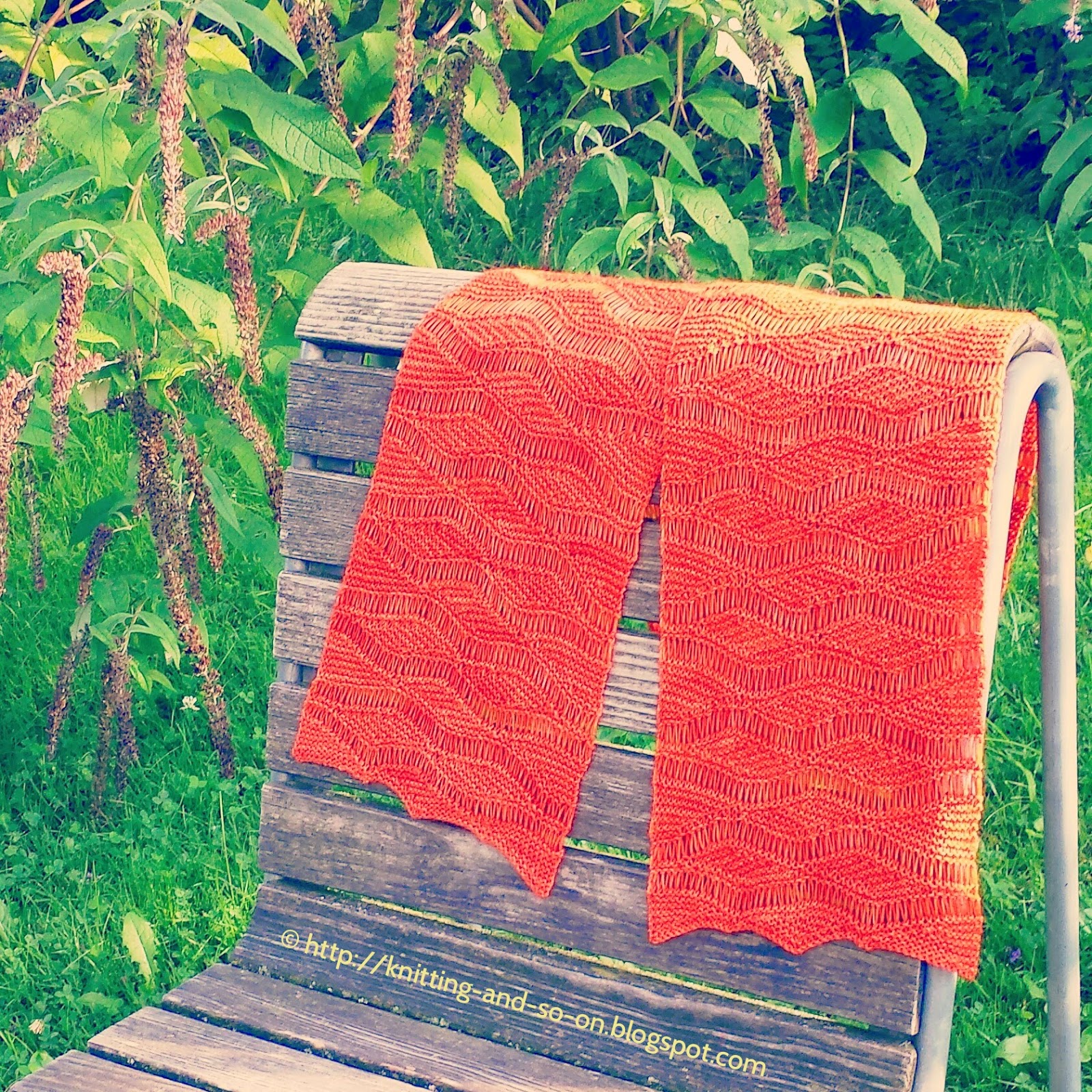 Knitting and so on Wellengang Short Row Scarf