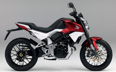 Benarkah konsep motor Yamaha Xabre Njiplak jan plek konsep motor Honda SFA 150 yang dipamerkan honda 2 tahun lalu di IMOS 2014??? simak opini GM berikut ini