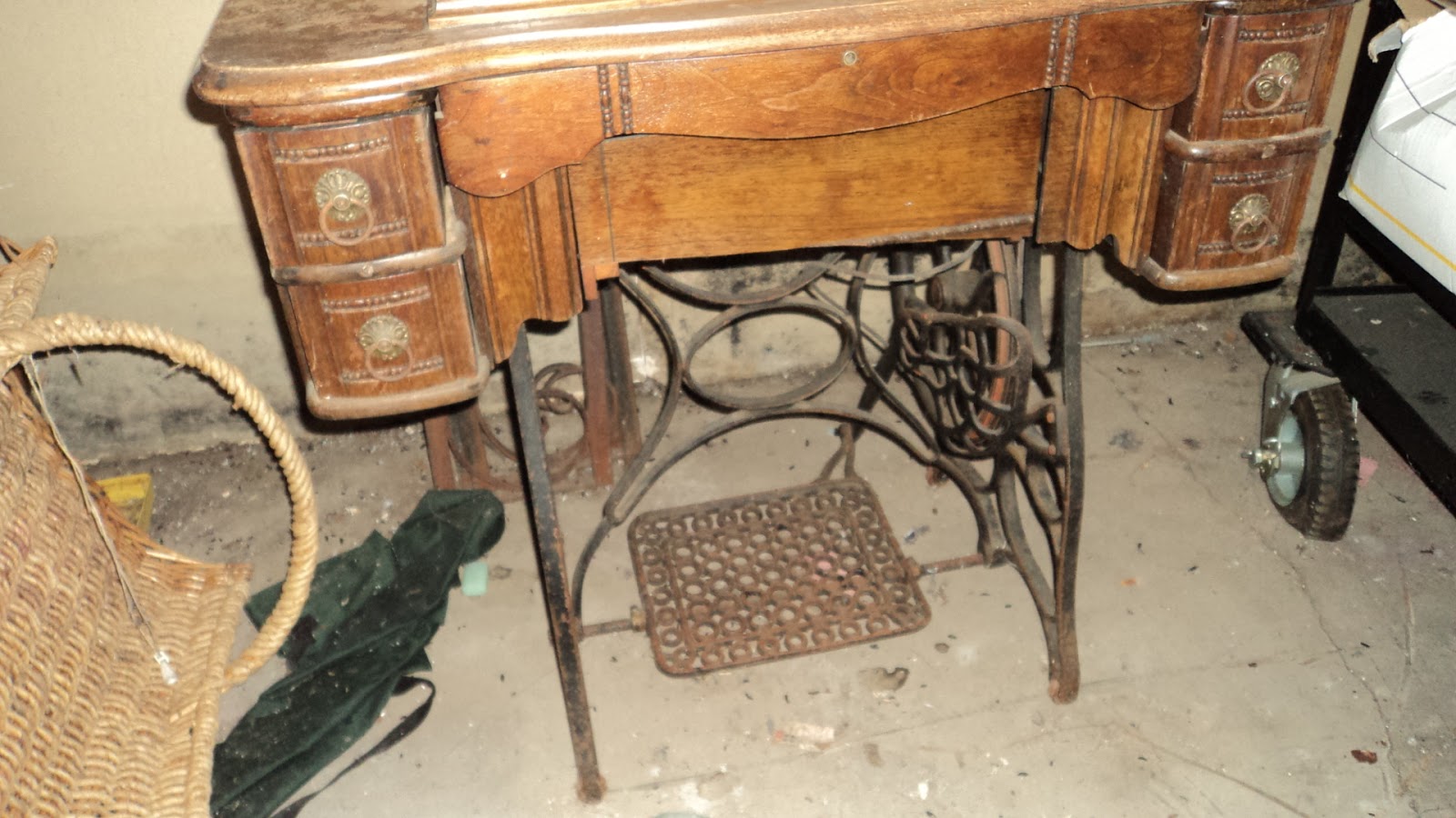 Virtual Garage Sale Goodies-Must see items!!: Antique sewing machine