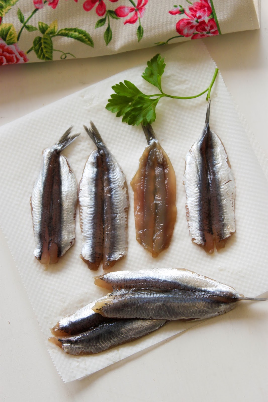 ANCHOAS A LA PAPILLOTE {ANCHOVIES EN PAPILLOTE} decocinasytacones