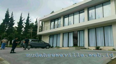Villa sky view lembang bandung Villa sky view istana bunga lembang bandung