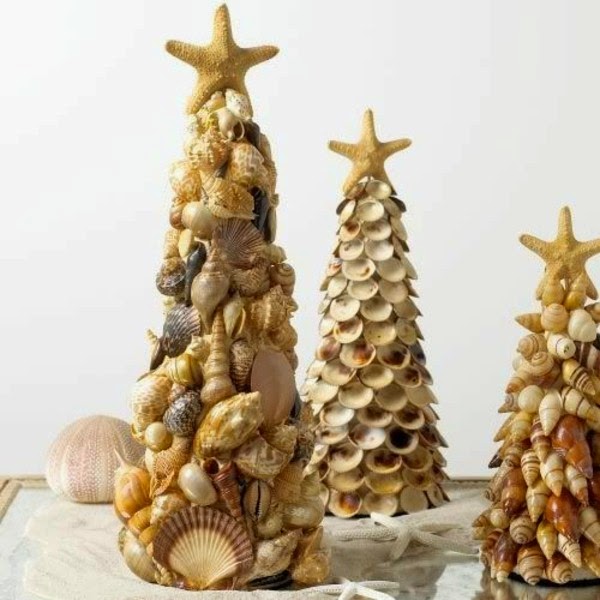 Christmas tree decoration with a maritime theme of shells and other ideas