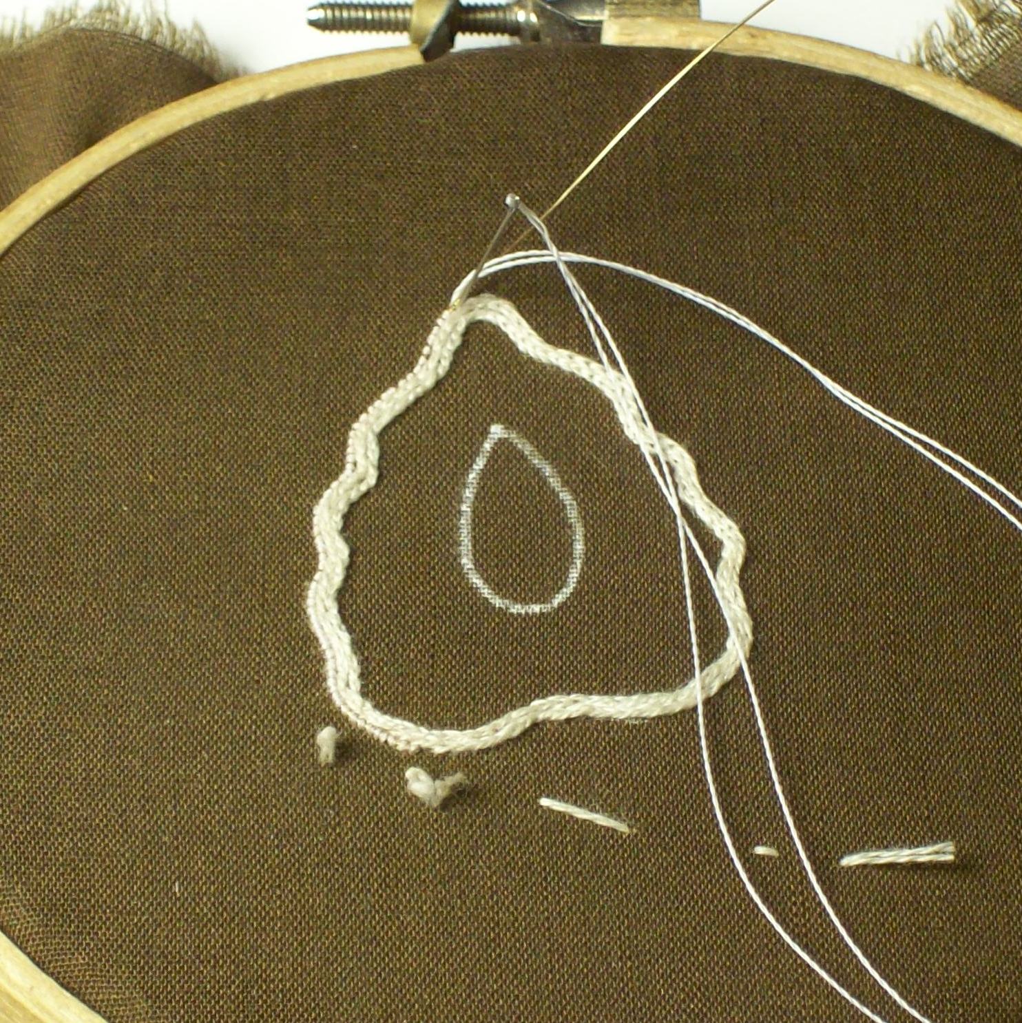Tales from the furry side: Basic brooch tutorial, 2