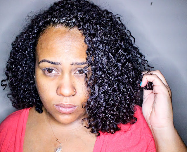 Frizzy Curls That Won't Cooperate? Try Wonder Curl!