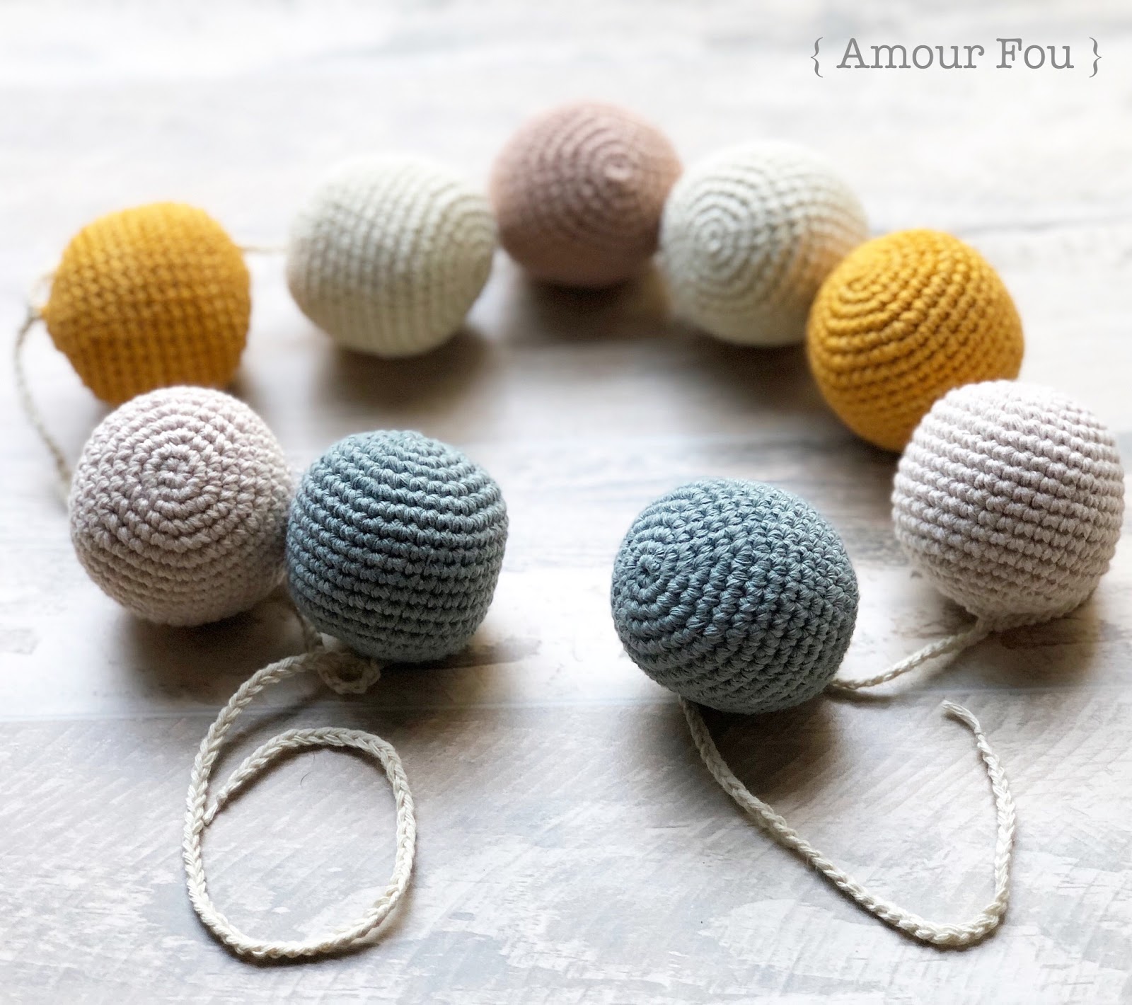 { Amour Fou Crochet } { Ball Garland... }