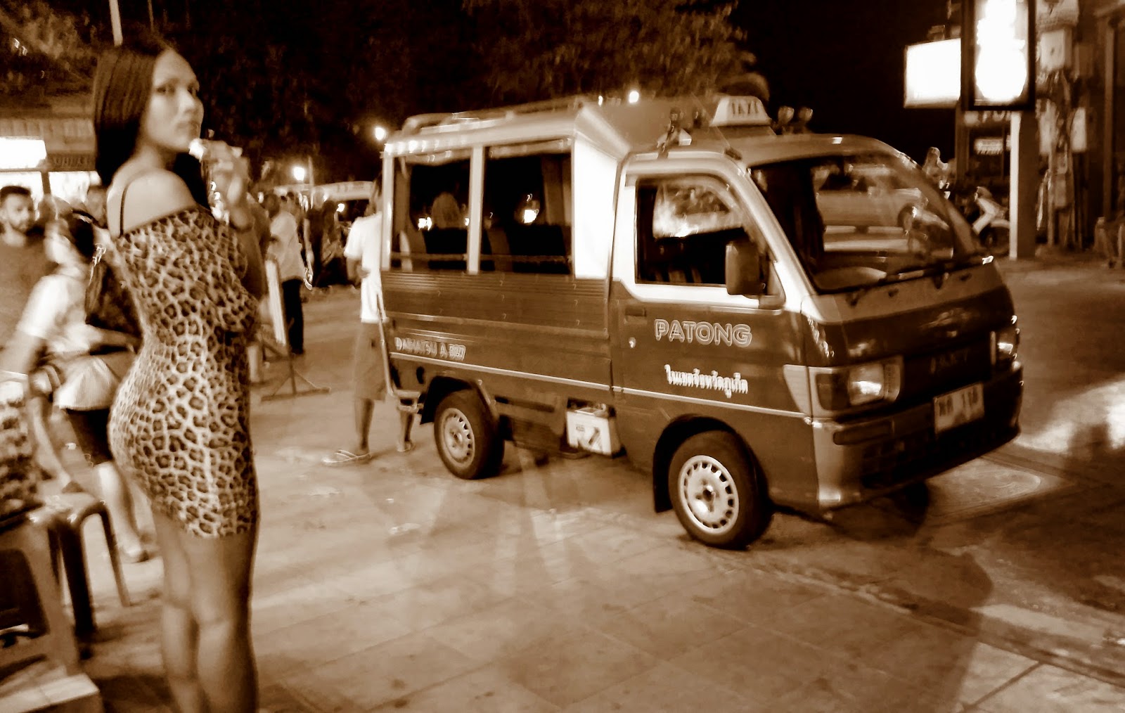 Soggy Dirhams Expat Adventures in Abu Dhabi Wheelchair success