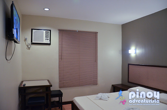 Budget cheap hotels near Manila Airport NAIA Terminal 3 and 4