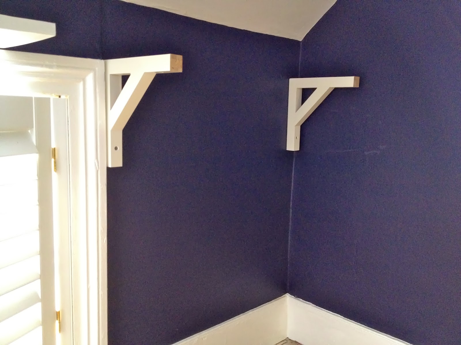 How to Install a Shelf in the Eaves Jaime Costiglio