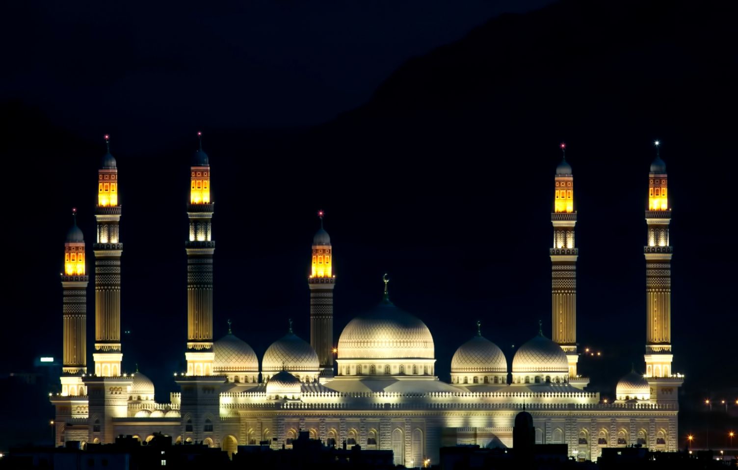 Islamic Mosque Wallpaper Hd In The Night | Full HD Wallpapers