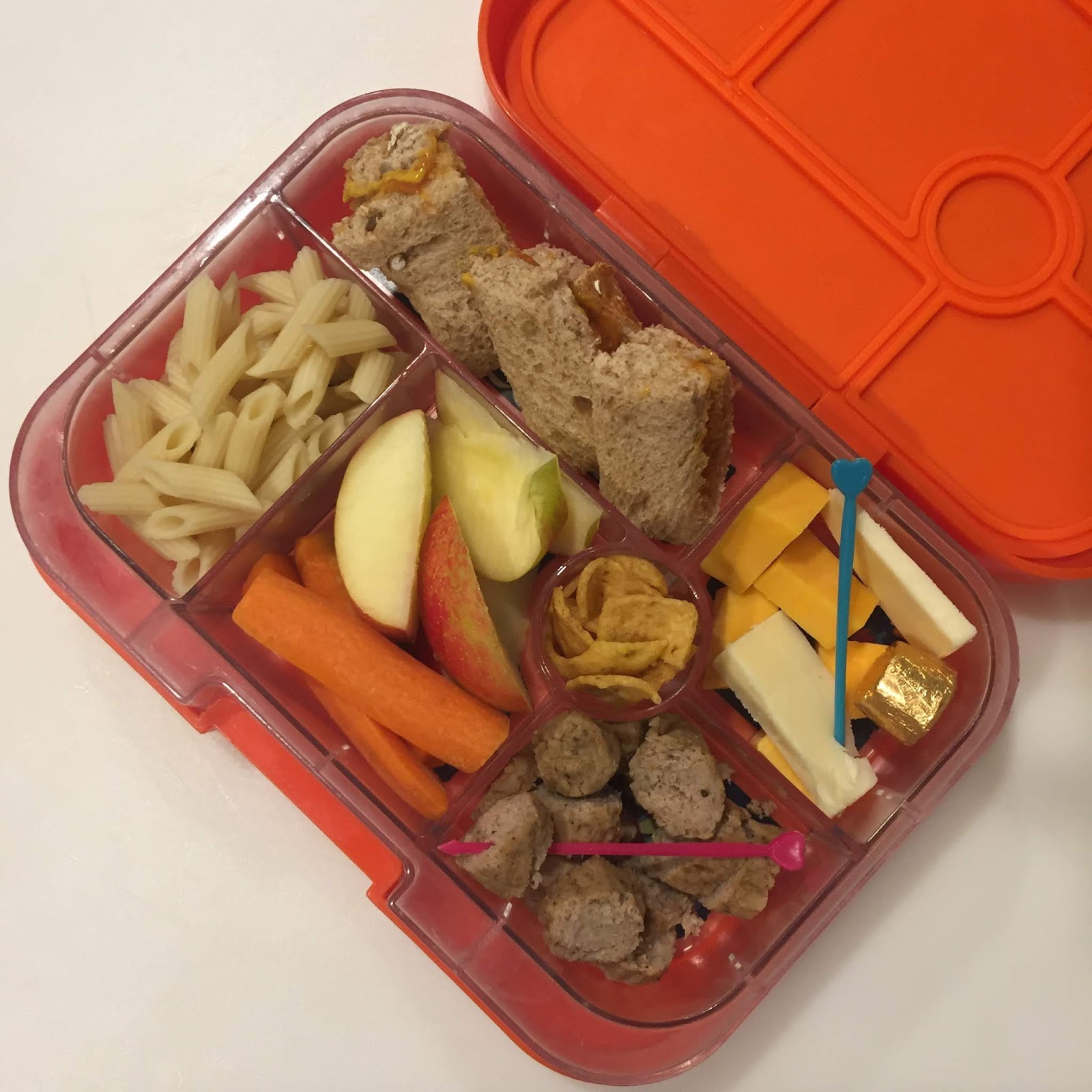 PolkaDotty Place School Lunch Ideas + Yumbox Love