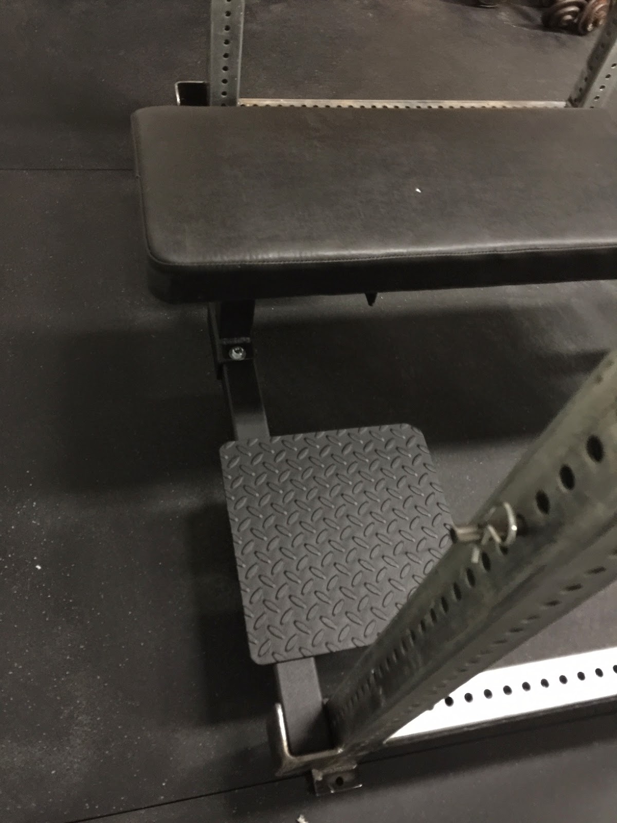 Lakeville Powerlifting: Bench and Power Rack arrive from Texas Strength ...