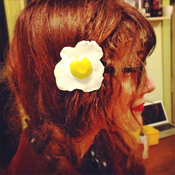 The Pineneedle Collective DIY Egg Brooch/Hair Clip