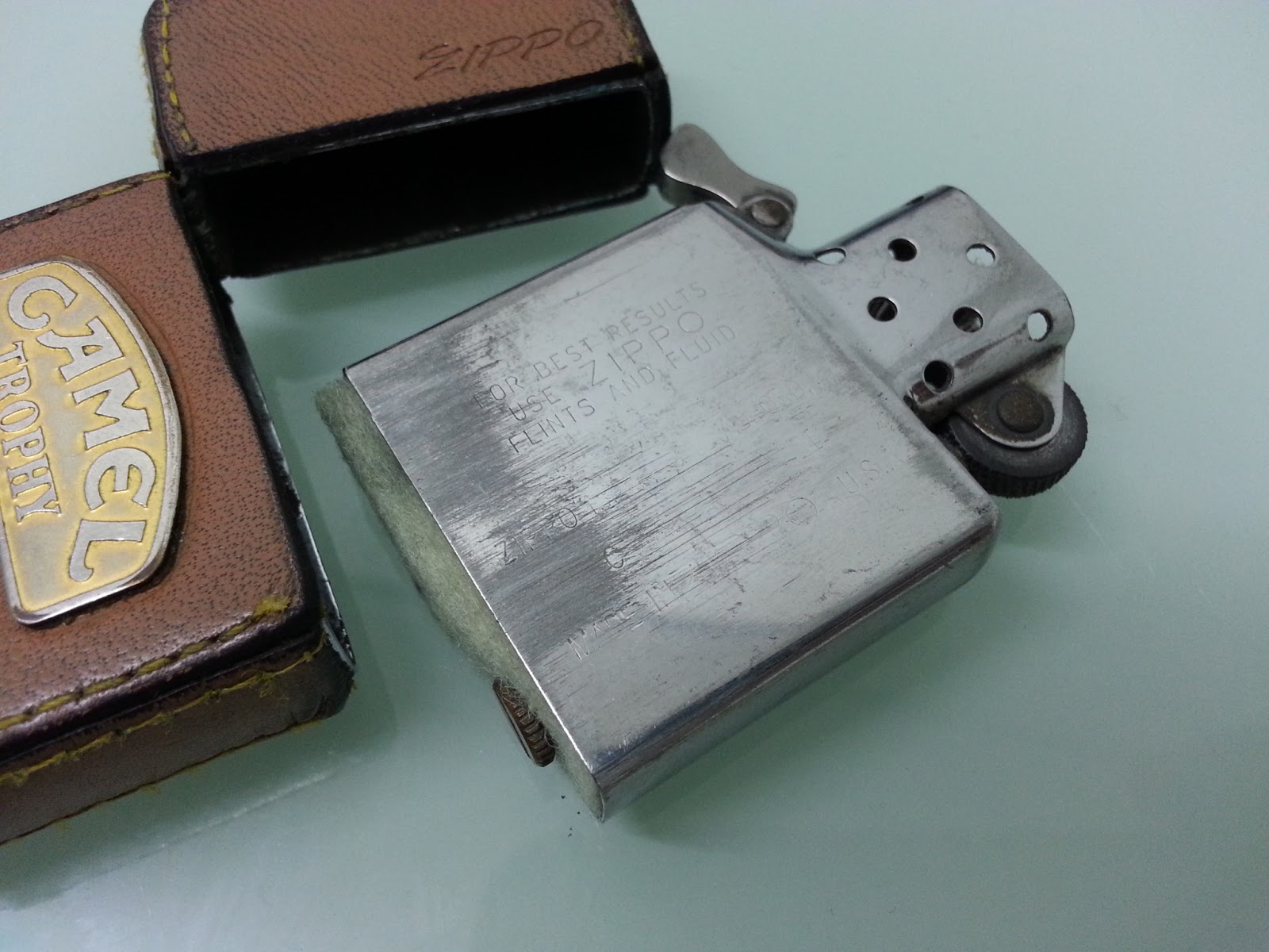 Koleksi Camel Trophy (Malaysia): Zippo Lighter Camel Trophy leather case