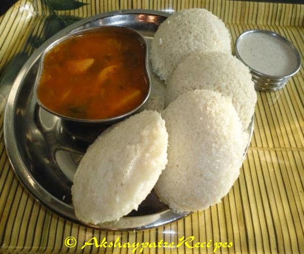 serve the rice urad dal idly hot with sambar and chutney