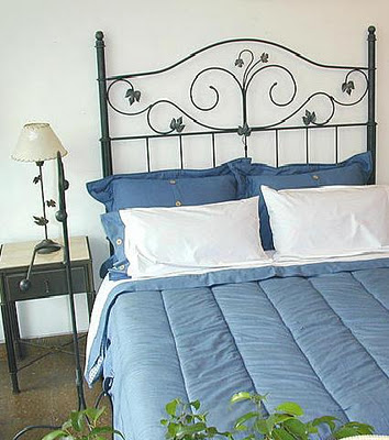 Decoraciones y Modernidades: Modernos diseños de muebles en hierro forjado