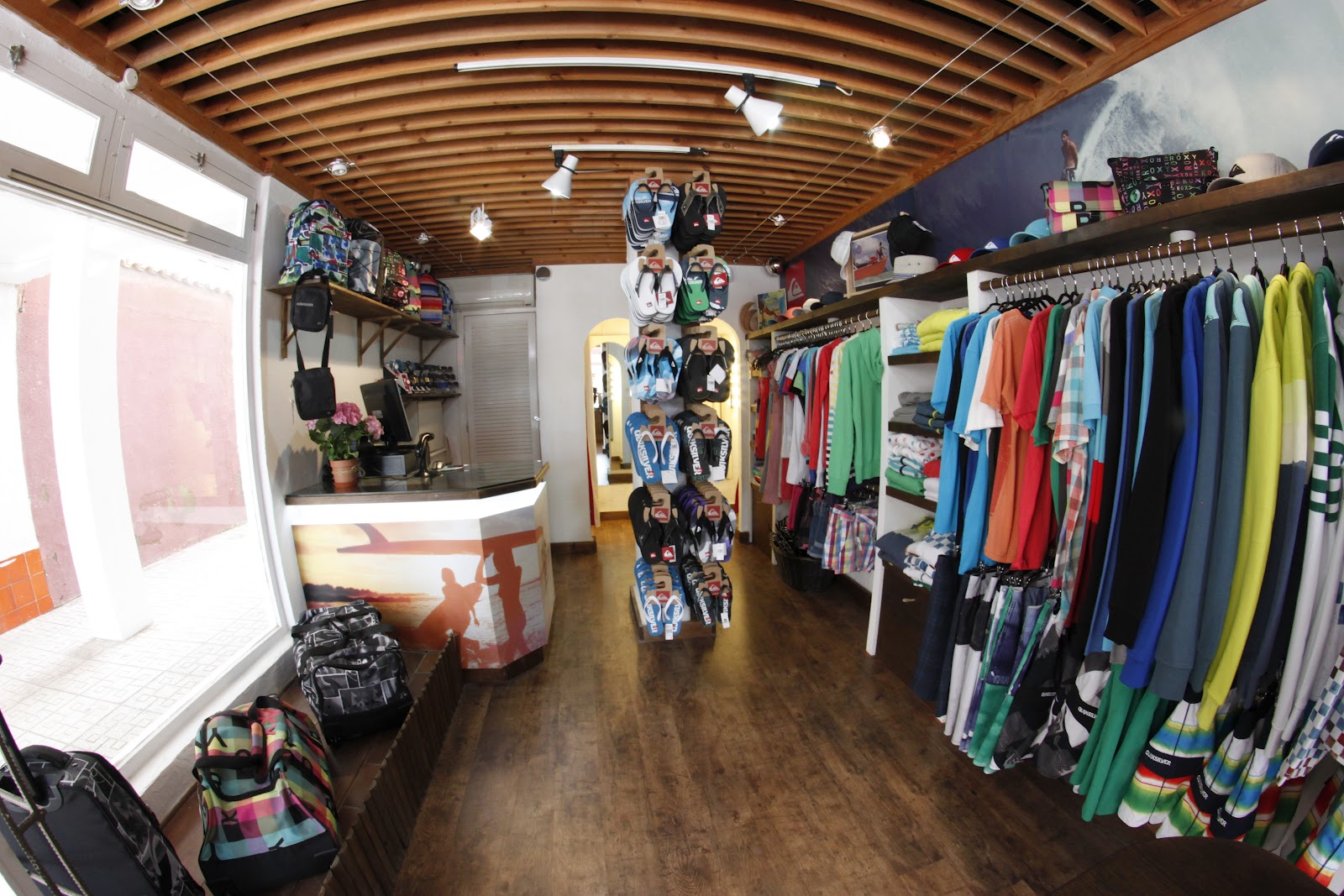 NUEVA TIENDA SURF SURFEROS NOVATOS