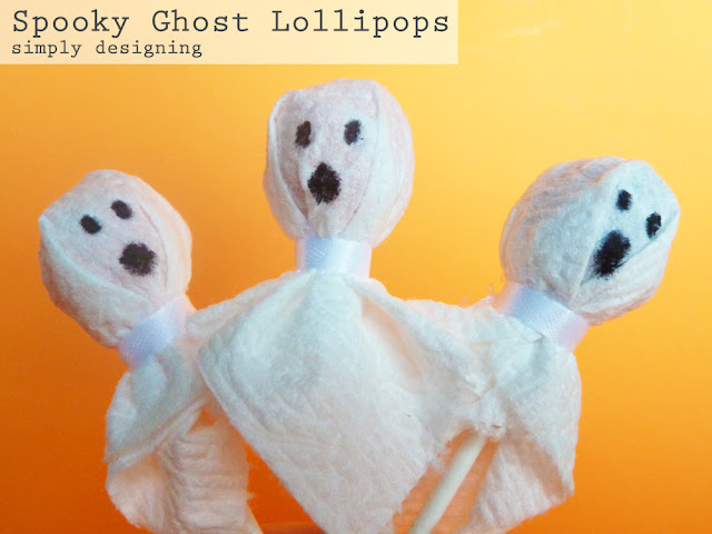 Spooky Ghost Lollipops | simple Halloween kid crafts | #kidcrafts #halloween #cottonelletarget #pmedia #ad