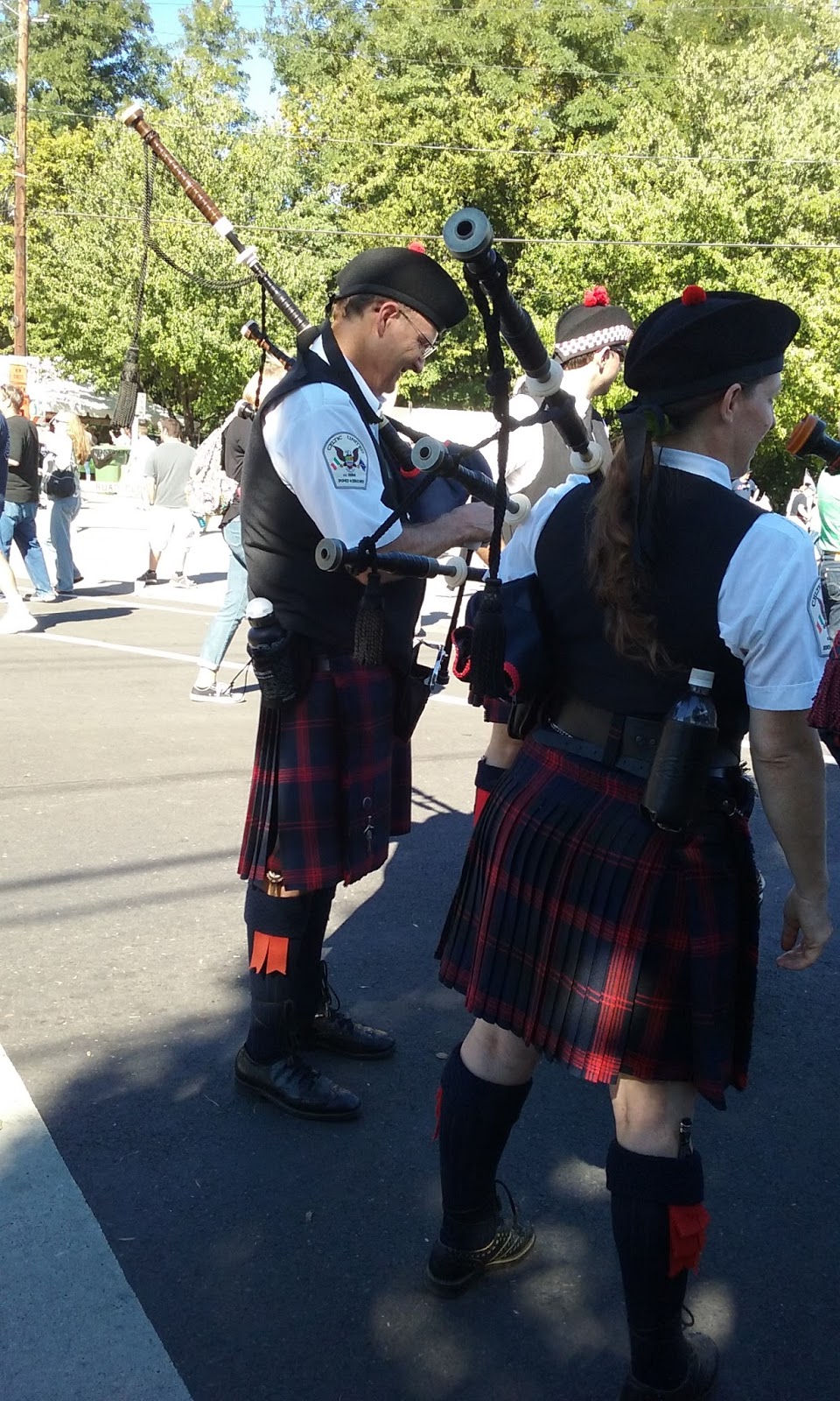 Lehigh Valley Ramblings: Celtic Classic Bagpiper Fixes Wheelchairs, Too! Lehigh Valley Ramblings: Celtic Classic Bagpiper Fixes Wheelchairs, Too!