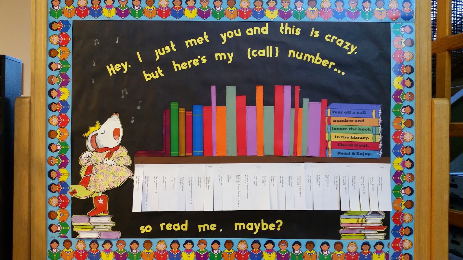 Display Lit: Read me, Maybe