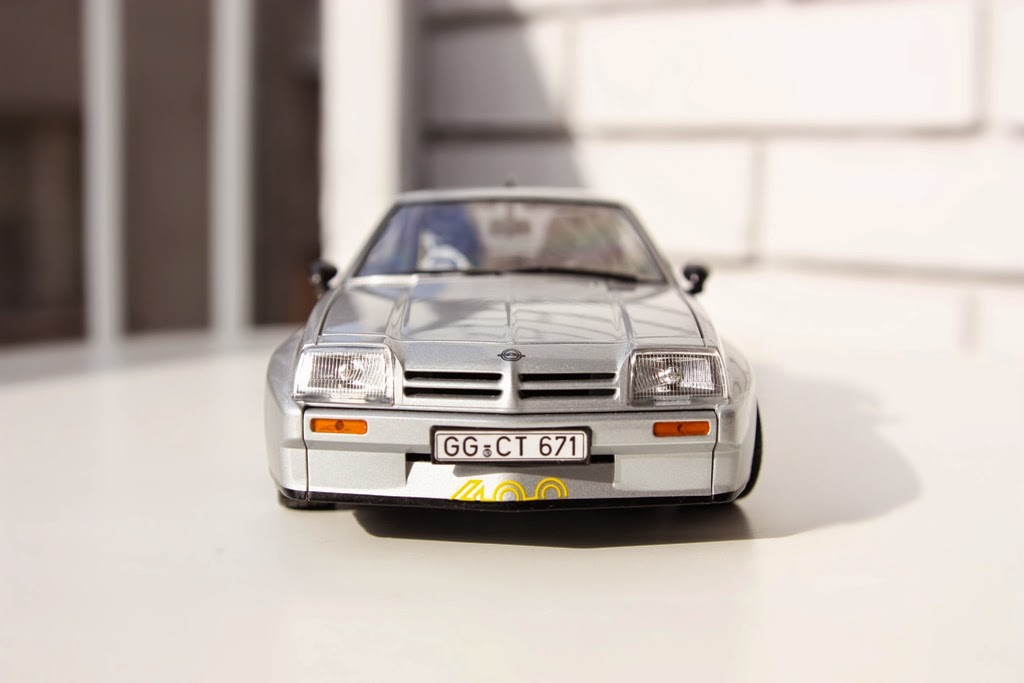 1/18 Revell Opel Manta 400