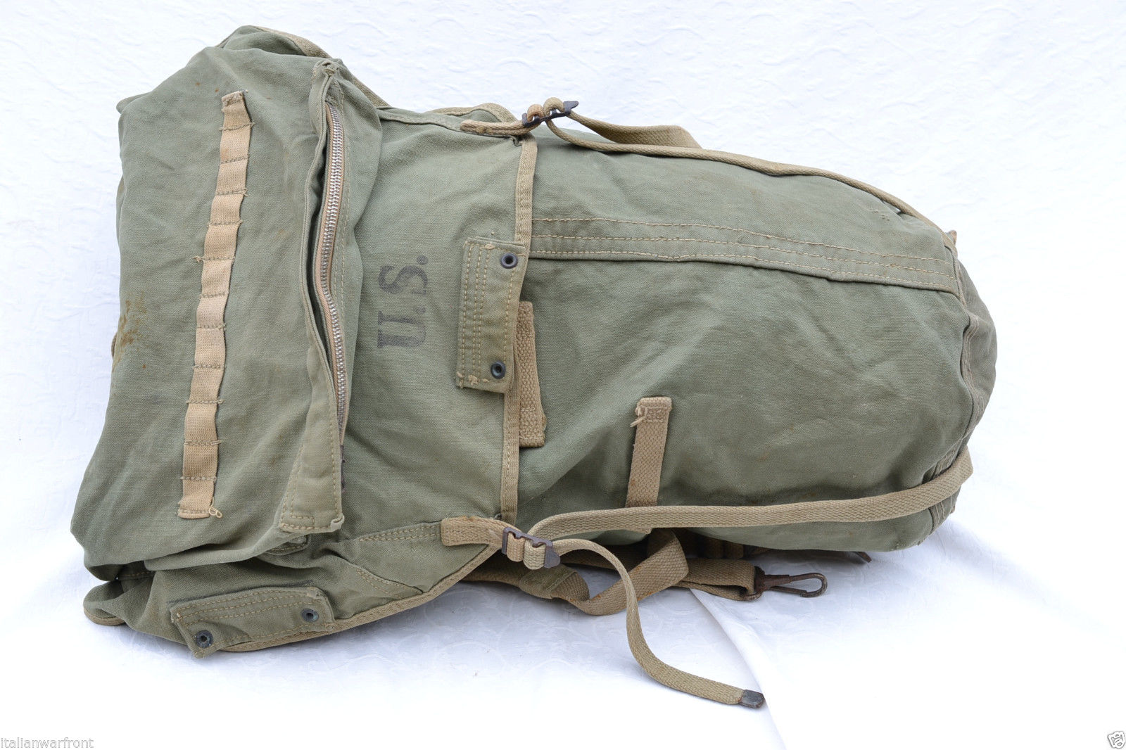 bingbabel US Army WWII 1942 OD Jungle Backpack