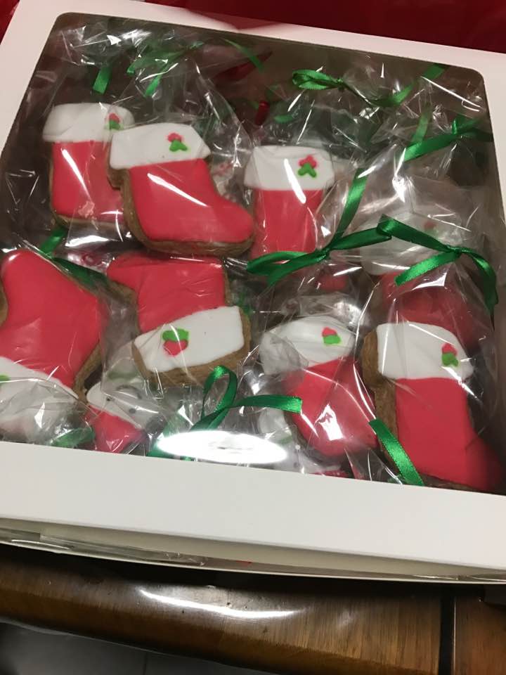 Izah's Kitchen Christmas 2016 Halal cookies and Cupcakes Singapore