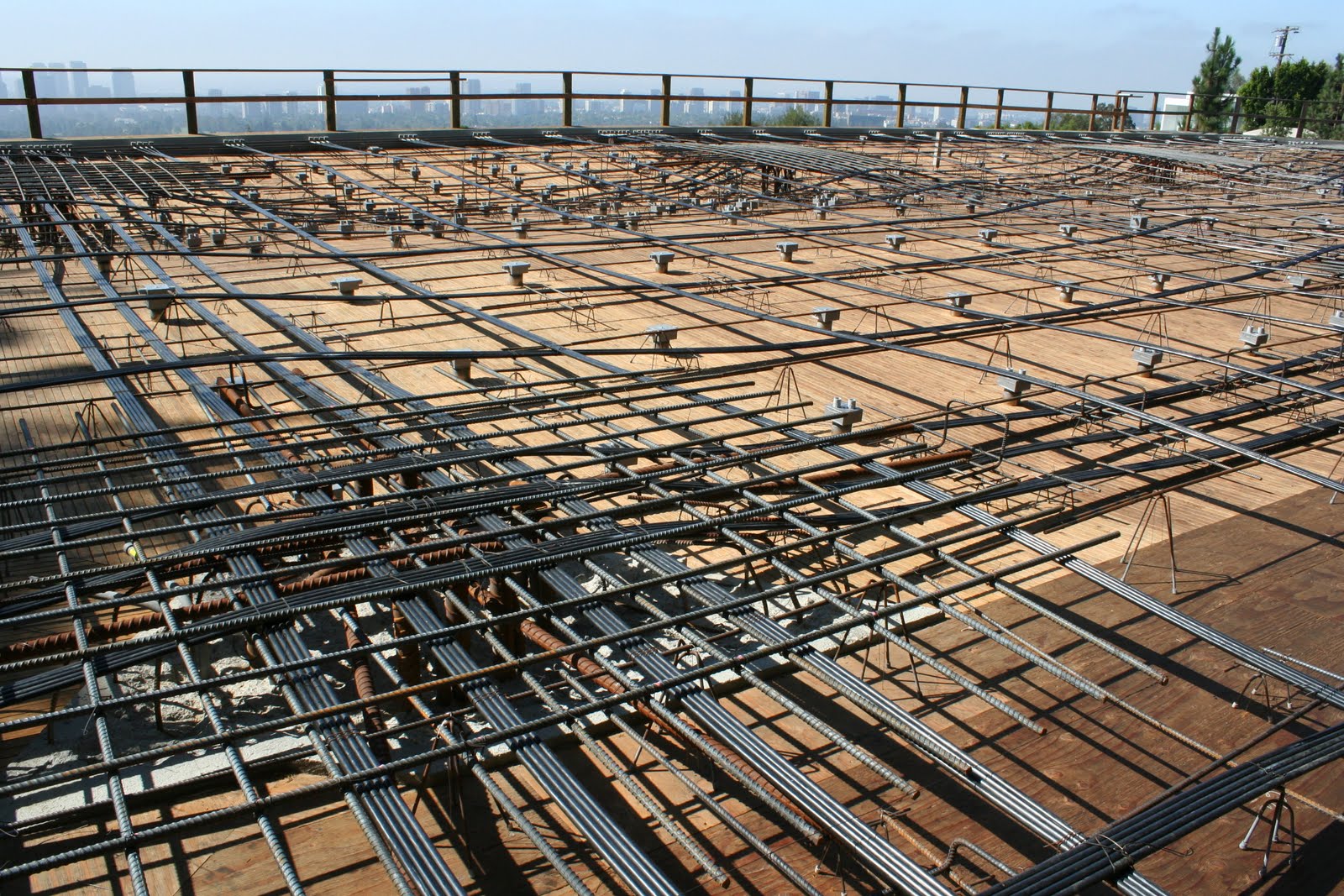 ข้อกำหนดลวดอัดแรงผ่านเสาในพื้น Post tension SNP Post Tension