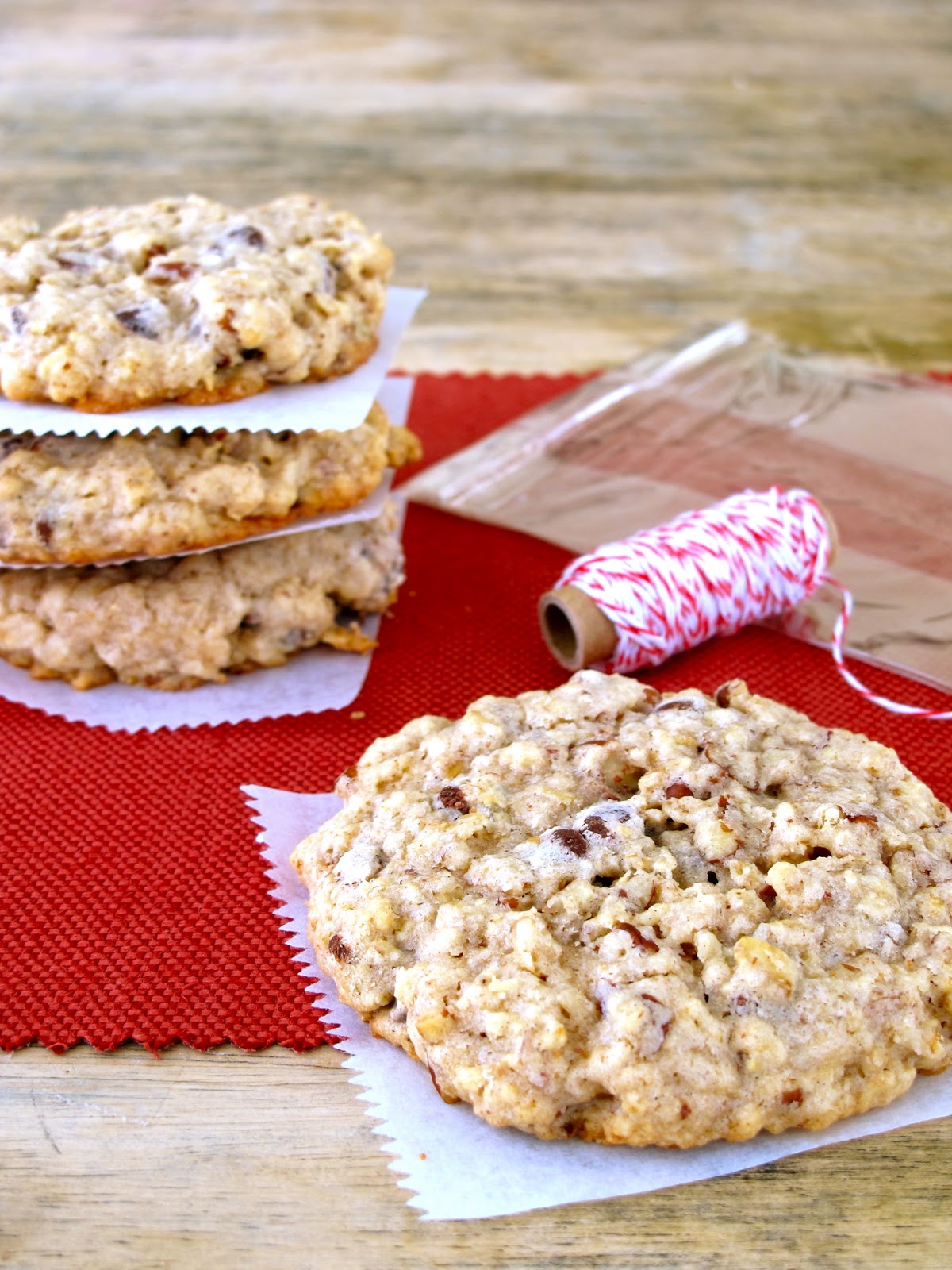 Pecan, Chocolate & Oatmeal Cookies Cafe Delites