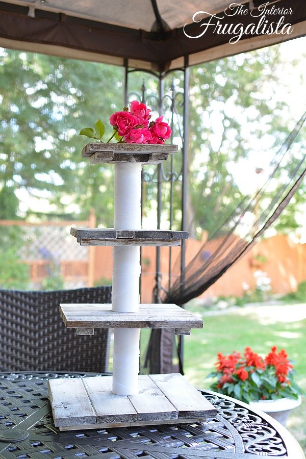 Diy Rustic Wedding Cake And Cupcake Stand The Interior Frugalista