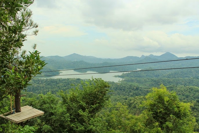 Wisata alam pegunungan Menoreh | OYIN AYASHI