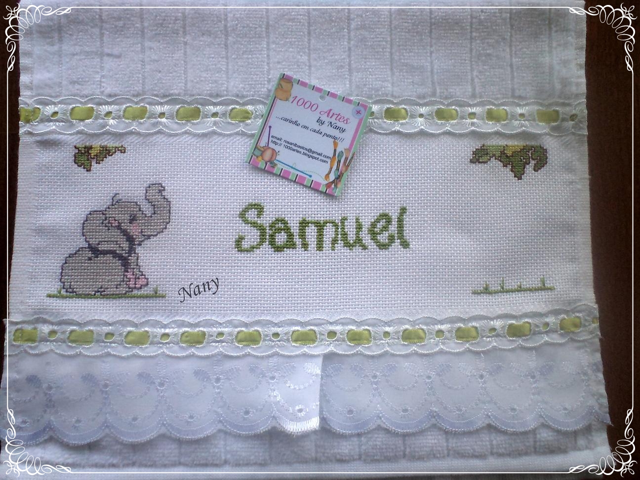 1000 Artes: Toalhinha de Mão "Sáfari" - ponto cruz