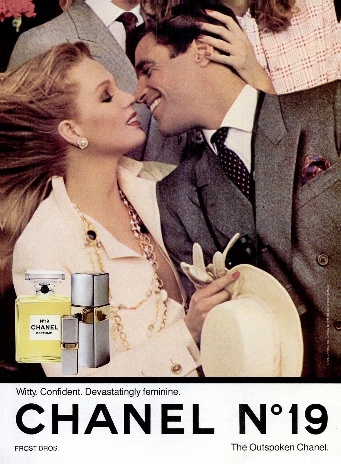 Chanel N°19 Bath Gel & Body Lotion The NonBlonde