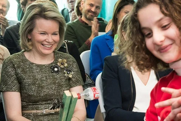 Queen Mathilde of Belgium visited the Fernand Philippe Maternal Home in Wanfercée-Baulet. The Queen wore Natan green dress