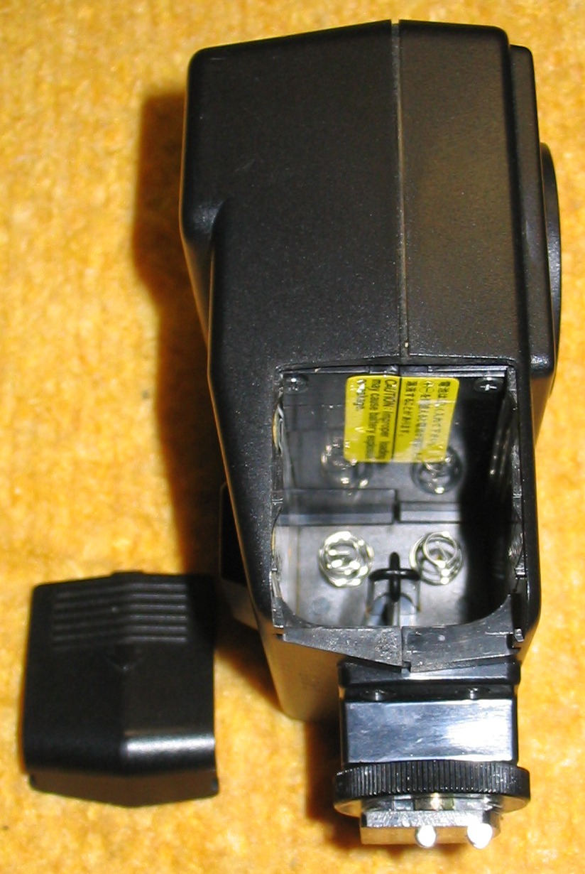 The Chens Canon Speedlite 155A Shoe Mount Flash