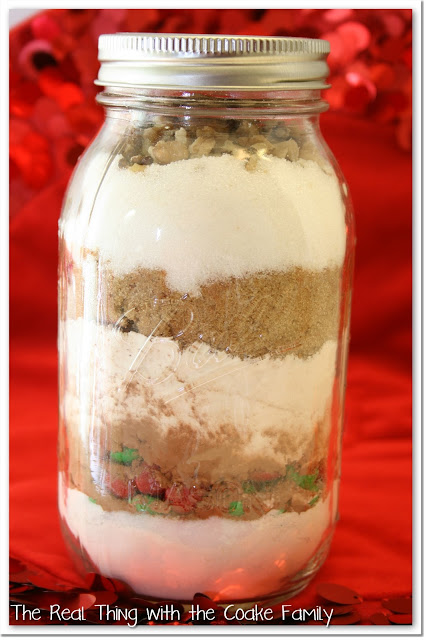 Gift in a Jar {Homemade Christmas Gifts}