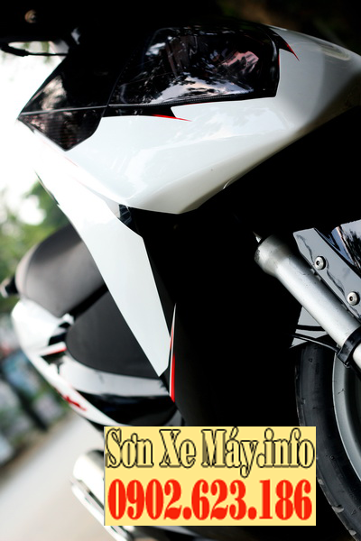 Sơn phối màu xe Dylan trắng đen bóng bẩy cực đẹp