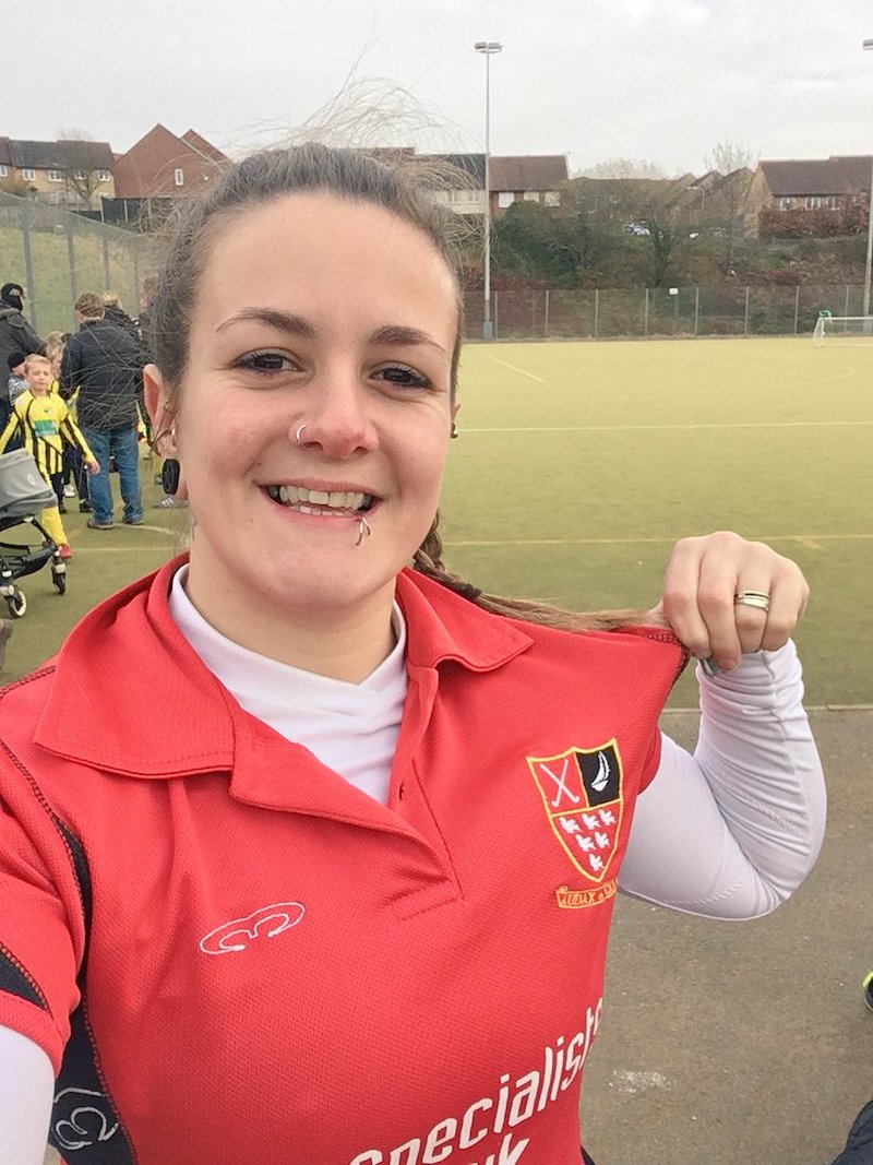 FitBits | Reasons to join a sports team - Southwick Hockey Club - Tess Agnew fitness blogger